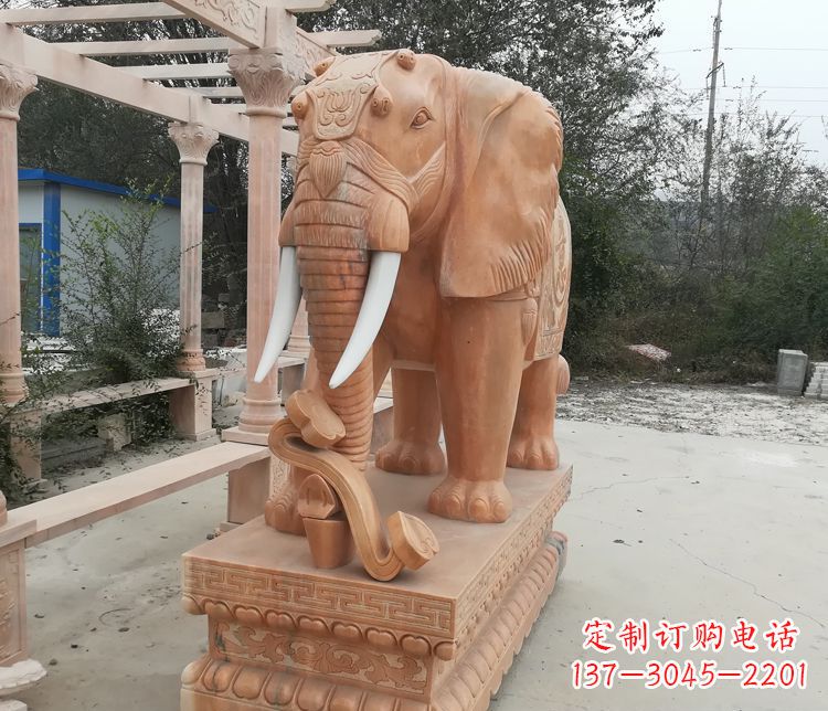 廊坊鼻卷如意的大象晚霞红门口镇宅石雕