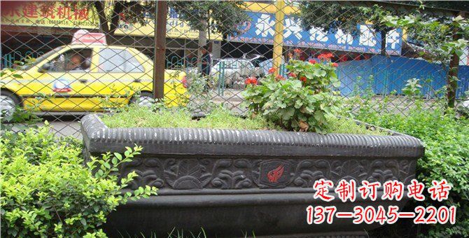 廊坊玻璃钢仿铜花盆景观雕塑