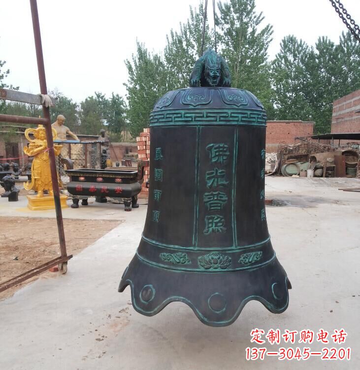 廊坊玻璃钢铜钟雕塑精美外观,持久耐用