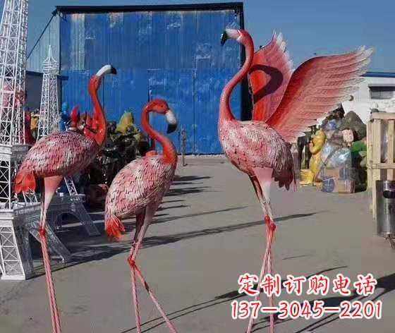 廊坊火烈鸟雕塑以玻璃钢创造精美的景观雕塑
