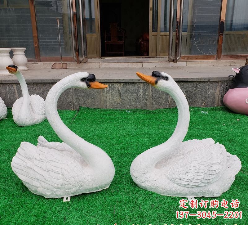 廊坊玻璃钢制作的精美天鹅雕塑