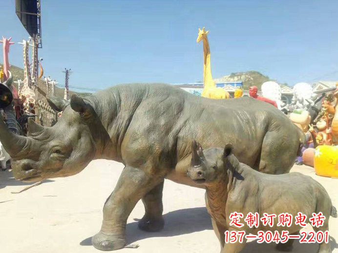 廊坊玻璃钢制犀牛雕塑——精美外形、质感出众