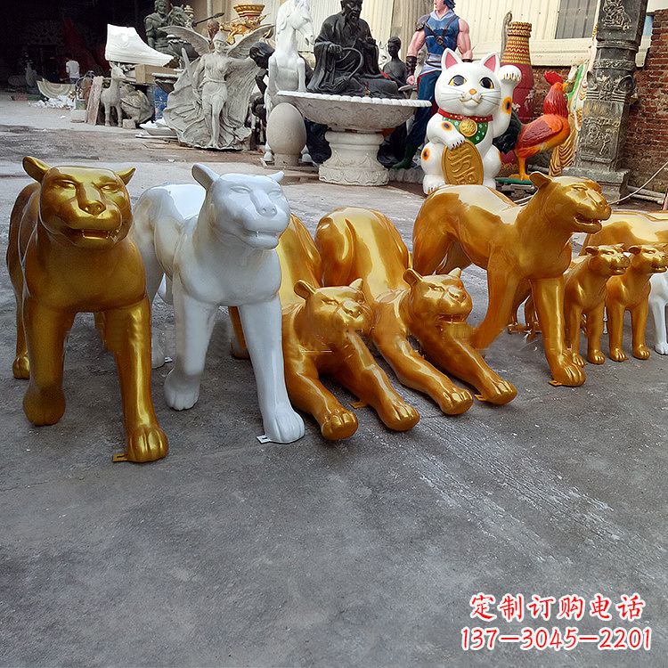 廊坊玻璃钢金钱豹雕塑,定制精美动物雕塑摆件