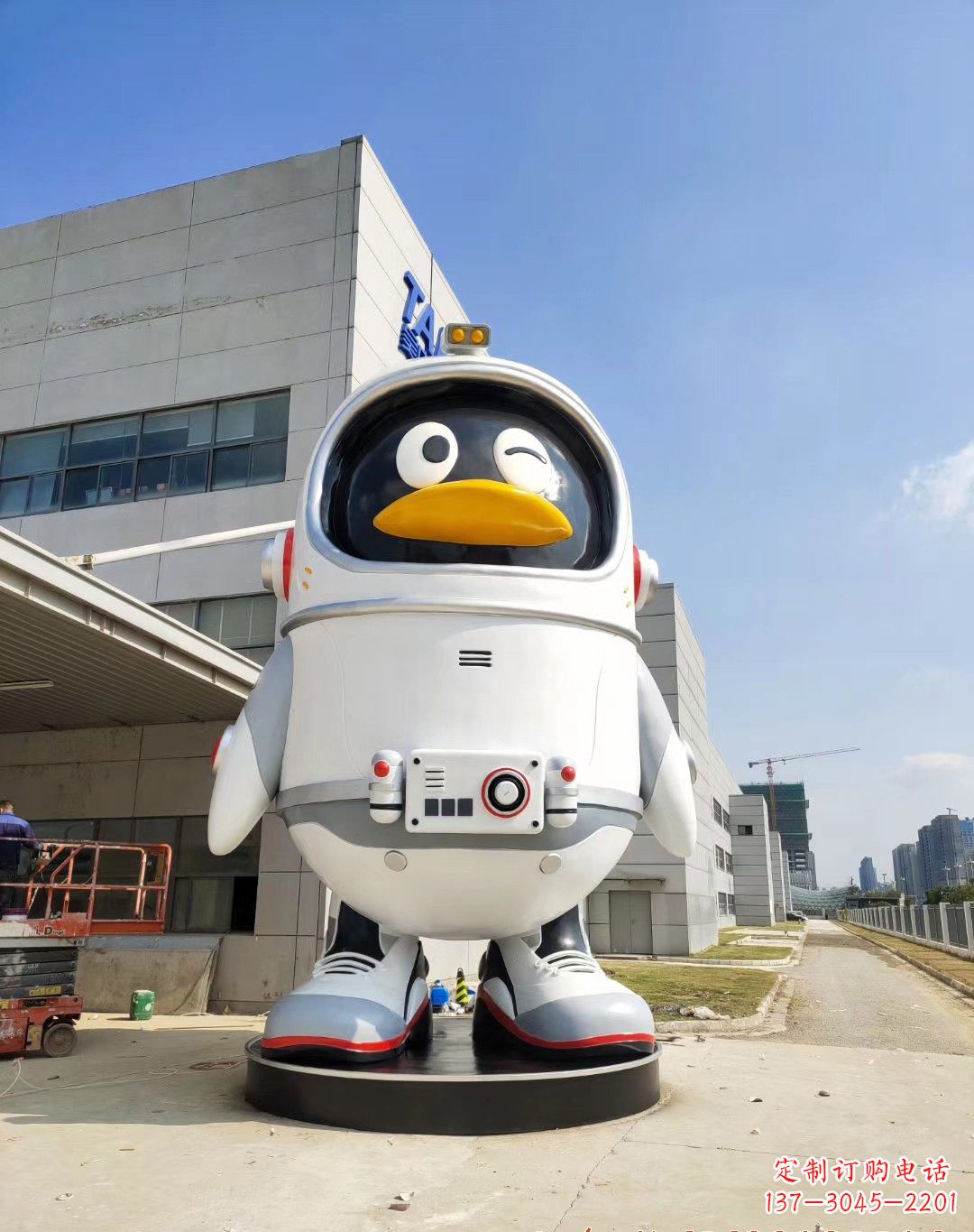 廊坊玻璃钢企鹅雕塑——海洋的象征