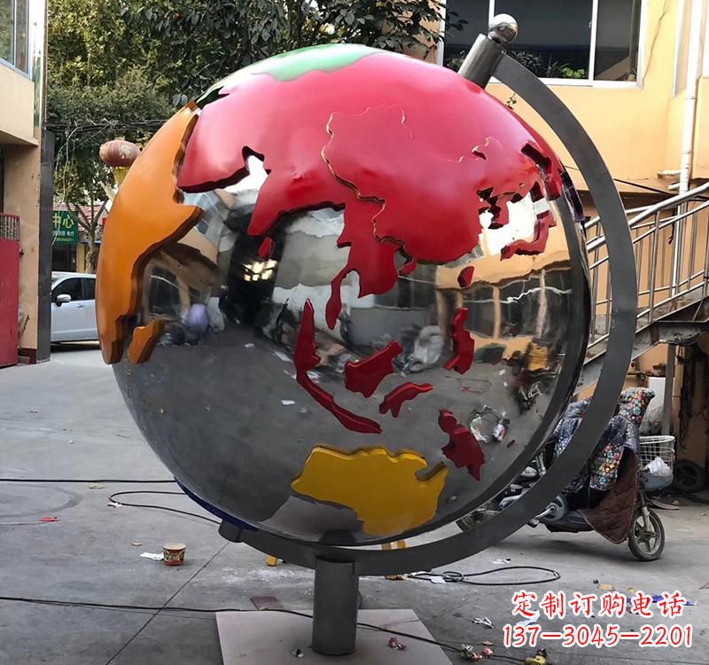 廊坊不锈钢彩绘景观地球仪雕塑
