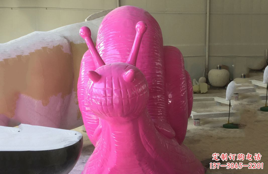 廊坊不锈钢彩绘蜗牛雕塑给公园景观增添点缀