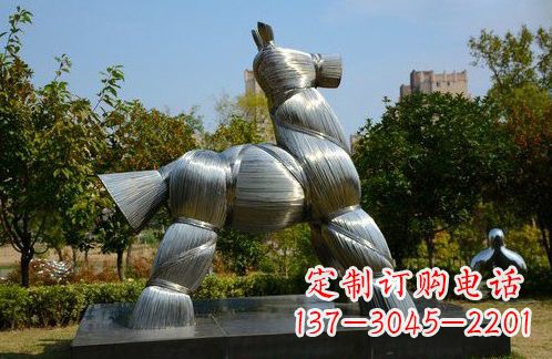 廊坊不锈钢草扎马雕塑艺术精彩绽放