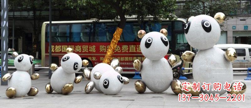 廊坊不锈钢城市抽象熊猫雕塑