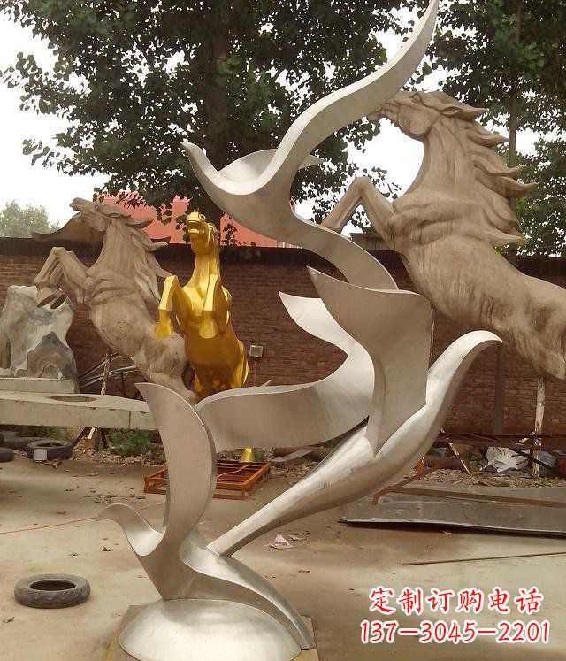 廊坊精美不锈钢鸽子雕塑