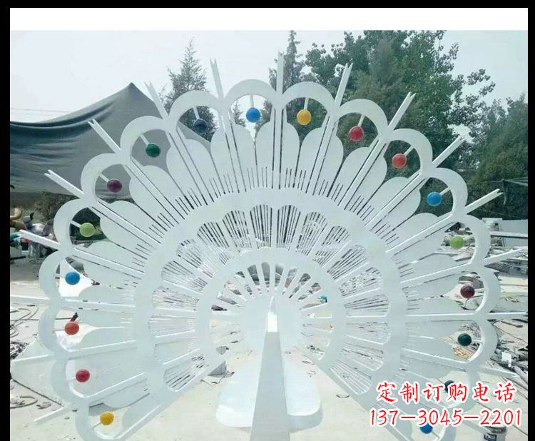 廊坊不锈钢抽象开屏孔雀雕塑