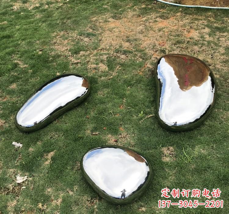 廊坊不锈钢鹅卵石雕塑精致与经典的完美结合
