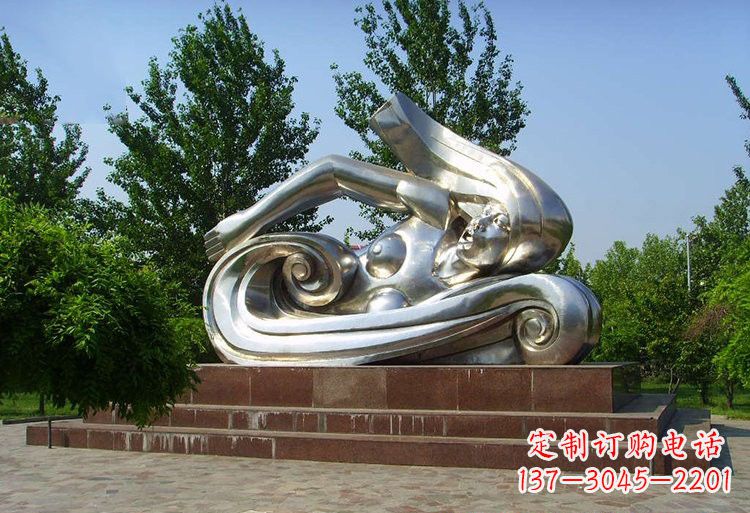 廊坊浪漫游泳不锈钢女孩雕塑
