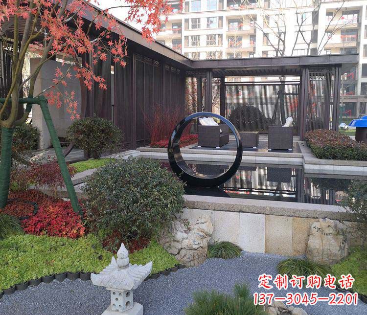 廊坊不锈钢抽象圆环雕塑