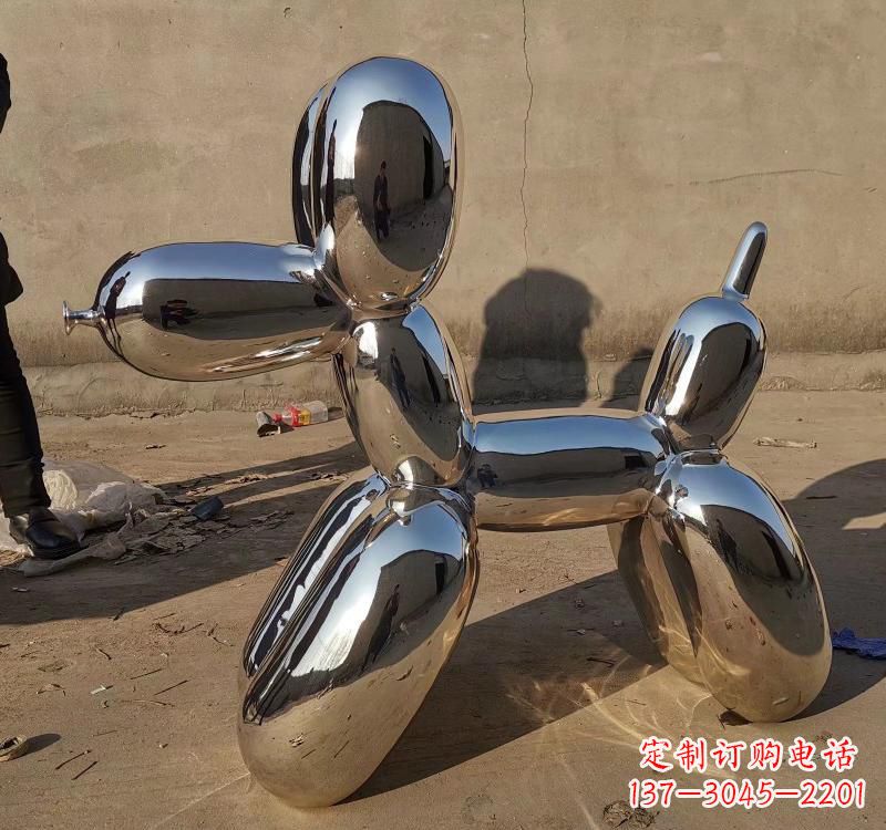 廊坊精美不锈钢动物雕塑