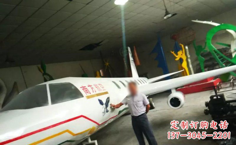廊坊不锈钢飞机雕塑精美的艺术作品
