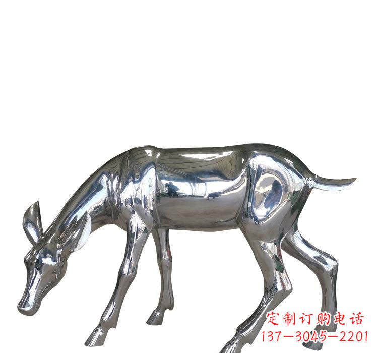 廊坊不锈钢公园草坪上的鹿雕塑——让美景更加完美