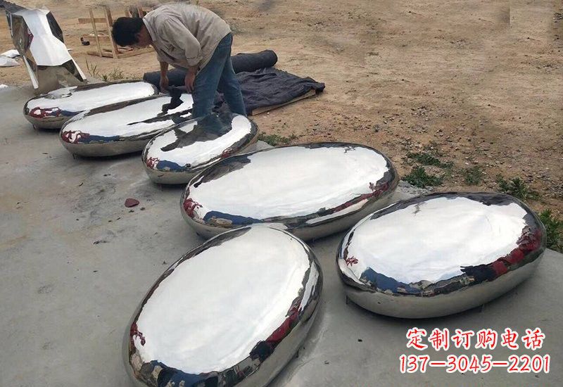 廊坊不锈钢鹅卵石雕塑精美外形给人以美的感受