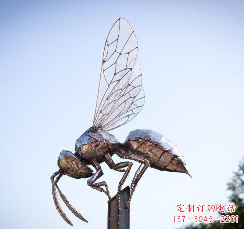 廊坊不锈钢公园蜜蜂雕塑精彩纷呈的自然之美