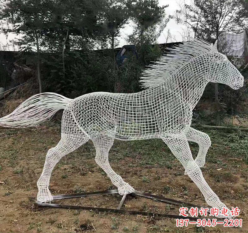 廊坊不锈钢公园镂空奔马雕塑——给城市带来动感