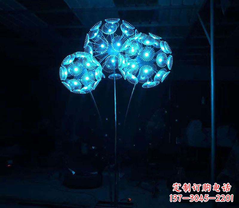 廊坊不锈钢蒲公英雕塑——象征着美丽的自由