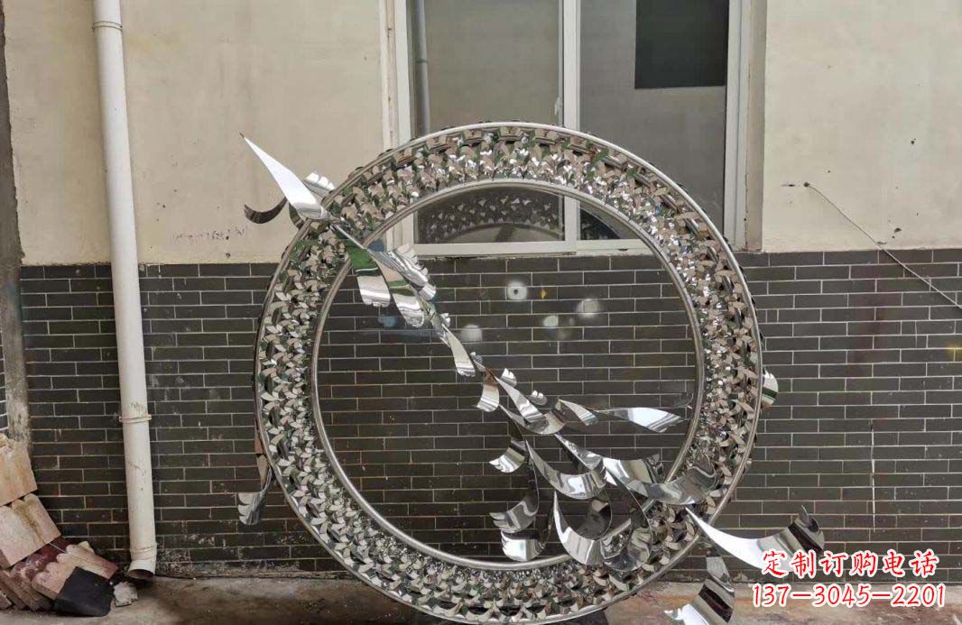 廊坊“不锈钢广场飞鸽圆环雕塑”精美的艺术品