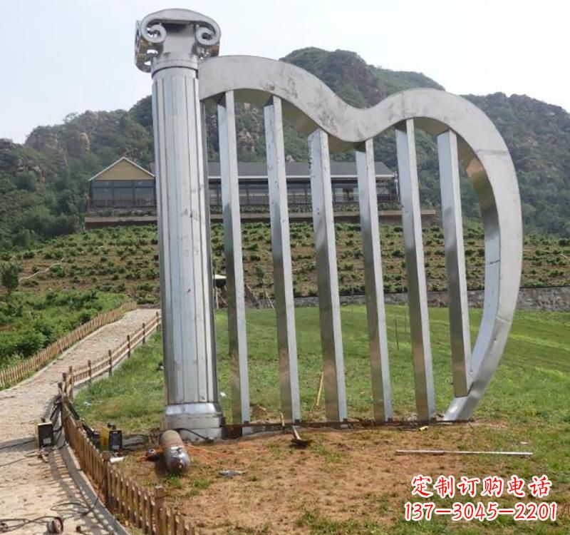 廊坊不锈钢竖琴雕塑——雕塑艺术的精粹