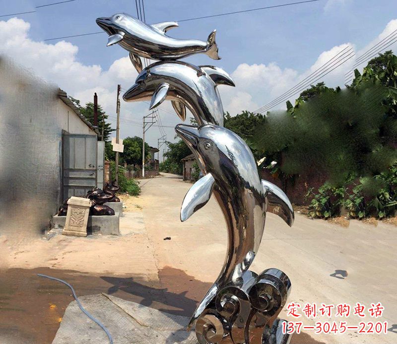 廊坊不锈钢海豚雕塑艺术的浪漫
