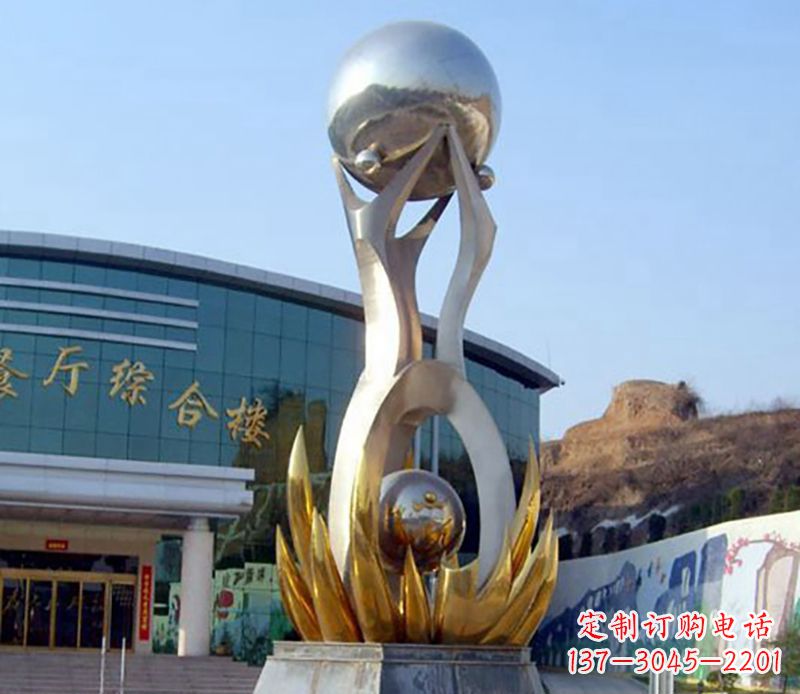 廊坊不锈钢荷叶托球雕塑艺术之美