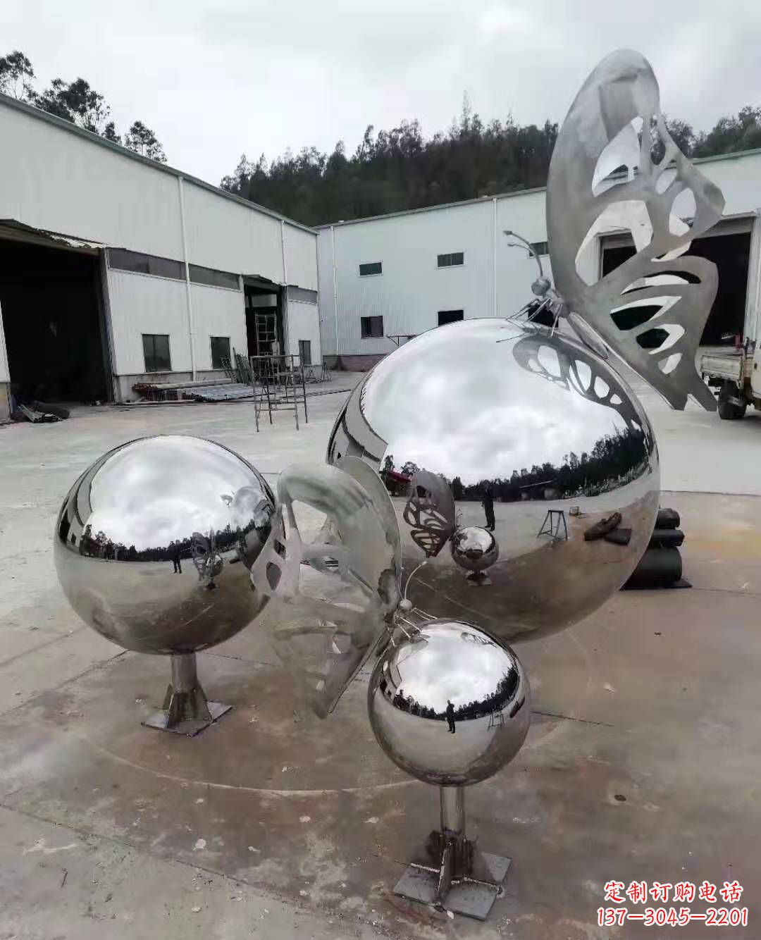 廊坊不锈钢蝴蝶雕塑美丽而迷人