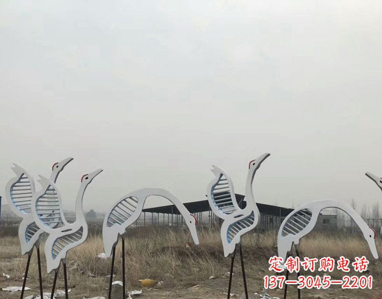 廊坊精美不锈钢仙鹤雕塑