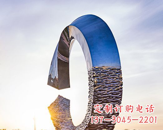 廊坊不锈钢景观圆环雕塑环绕自然之美