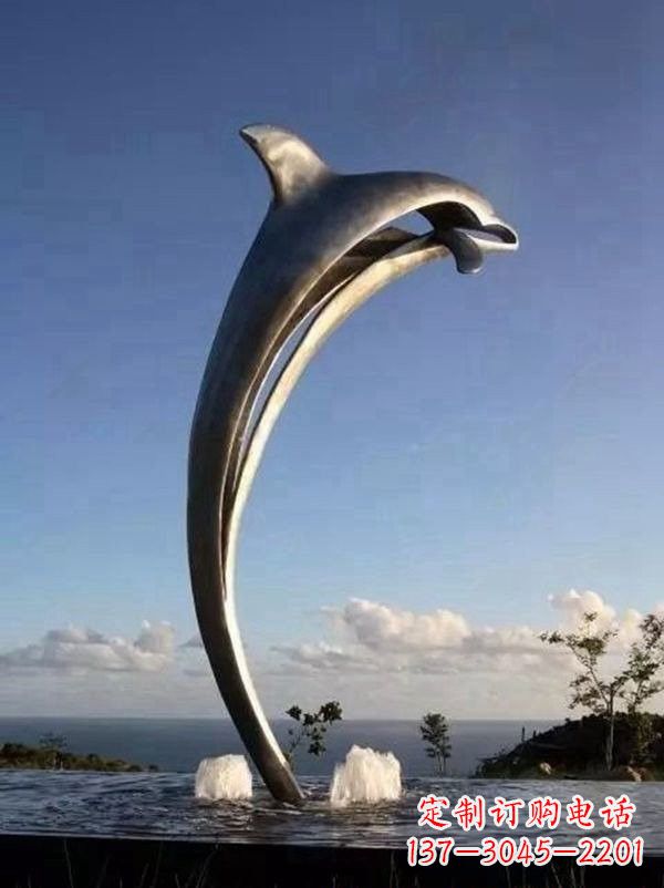 廊坊不锈钢海豚雕塑让游客流连忘返
