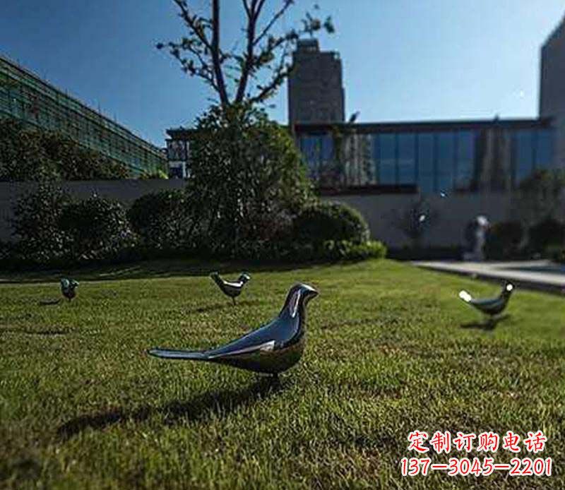 廊坊不锈钢镜面鸽子雕塑象征和平与美丽