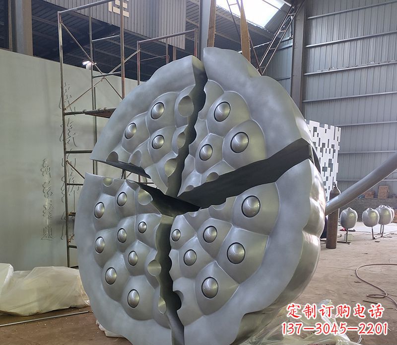 廊坊不锈钢莲蓬雕塑精美外形 引人入胜