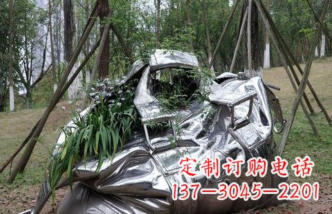 廊坊不锈钢手提包雕塑——精美的艺术形式