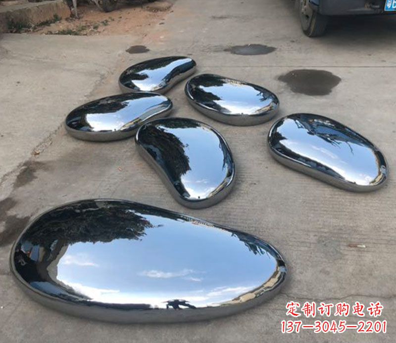 廊坊水滴雕塑——不锈钢的精美之作