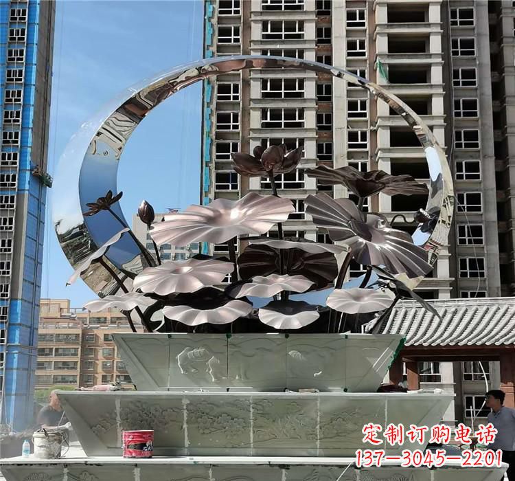 廊坊不锈钢荷花雕塑把宁静的自然融入城市