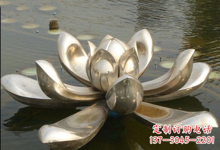 廊坊不锈钢水面上的莲花雕塑