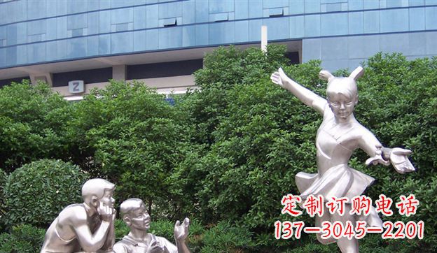 廊坊不锈钢制作的儿童踢毽子雕塑