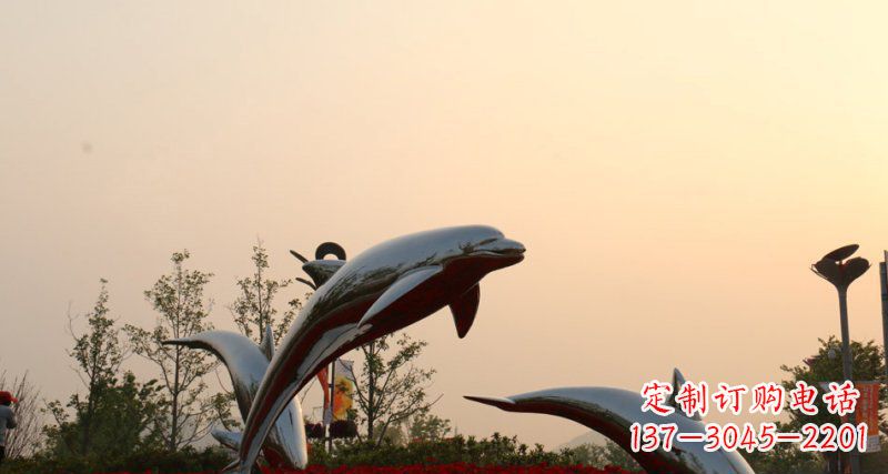 廊坊不锈钢海豚雕塑跳跃的美丽