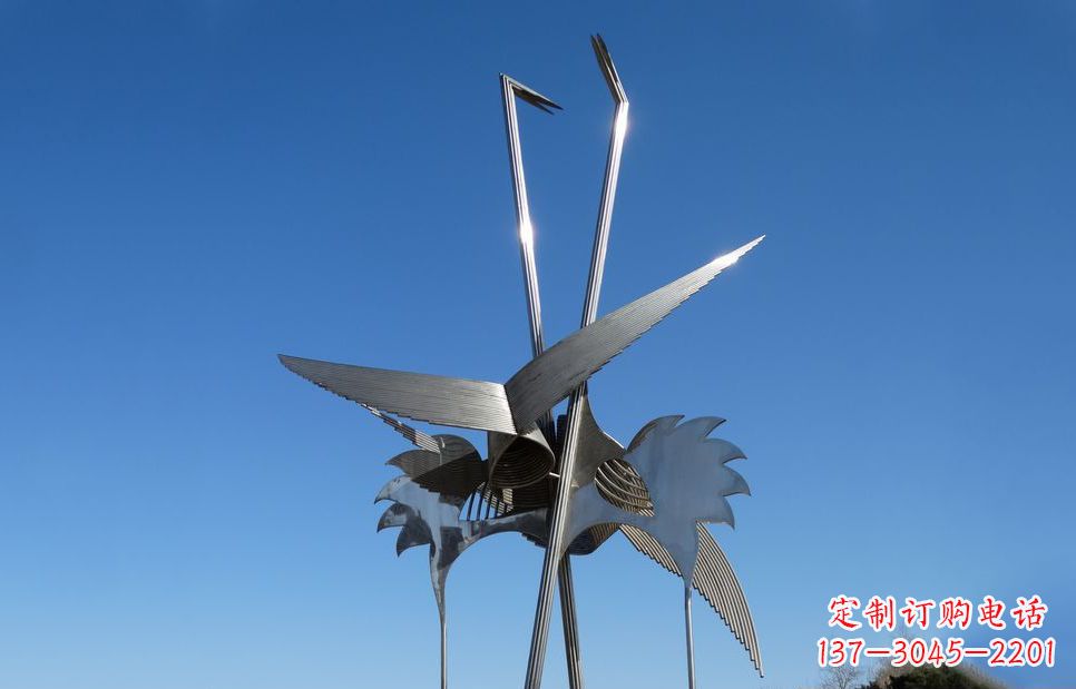廊坊不锈钢鸵鸟雕塑精美外形、传神表现