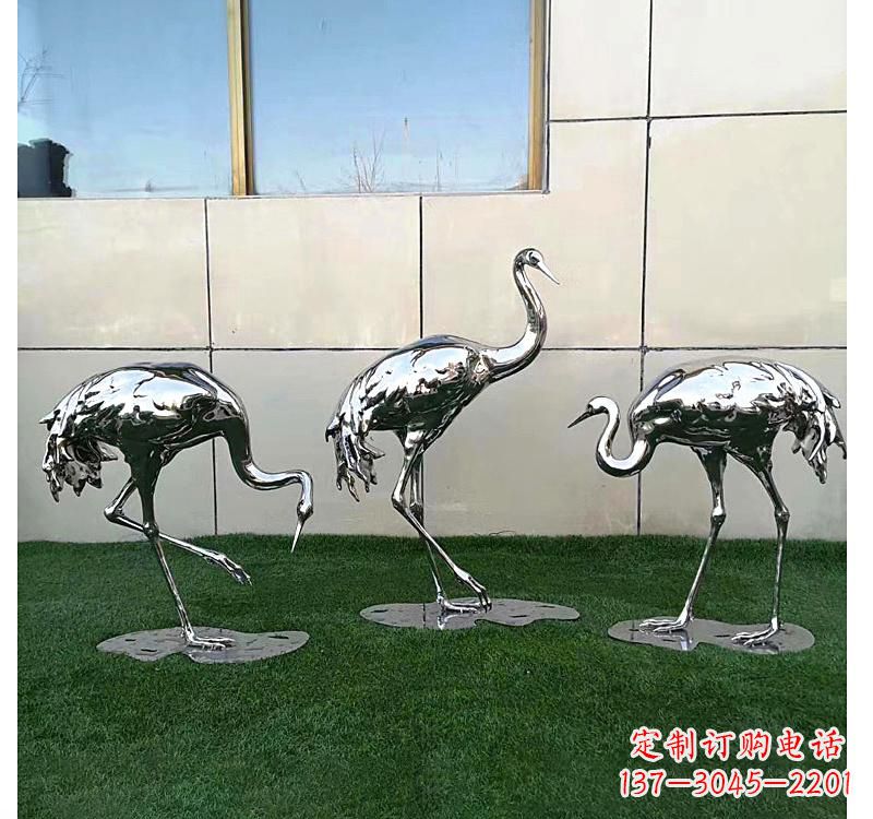 廊坊不锈钢现代镜面仙鹤雕塑