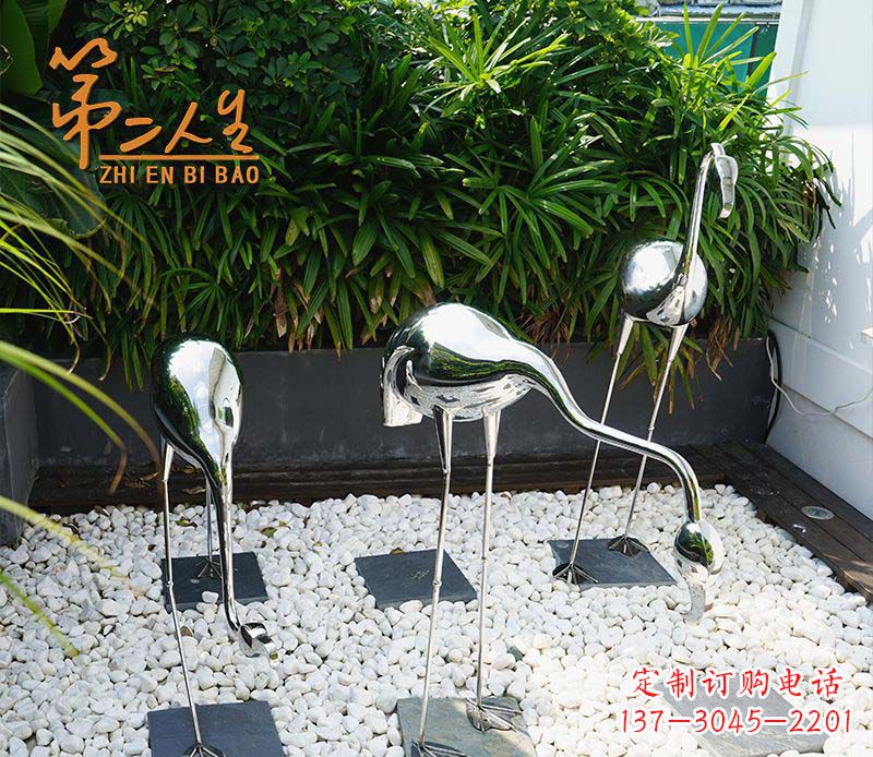 廊坊不锈钢仙鹤雕塑象征着吉祥和美景