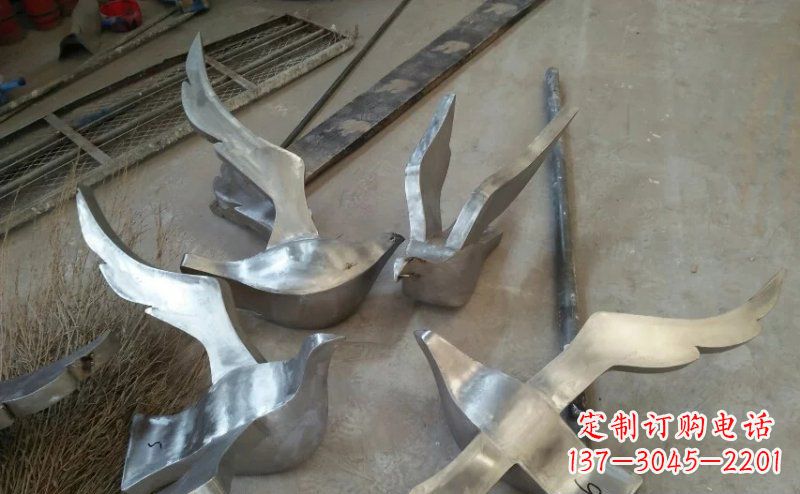 廊坊精美的不锈钢小型鸽子雕塑