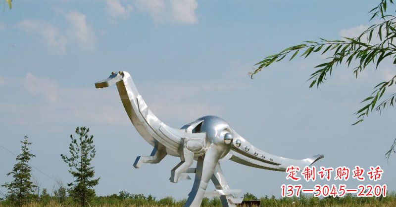 廊坊不锈钢鸭嘴龙雕塑传递自然之美