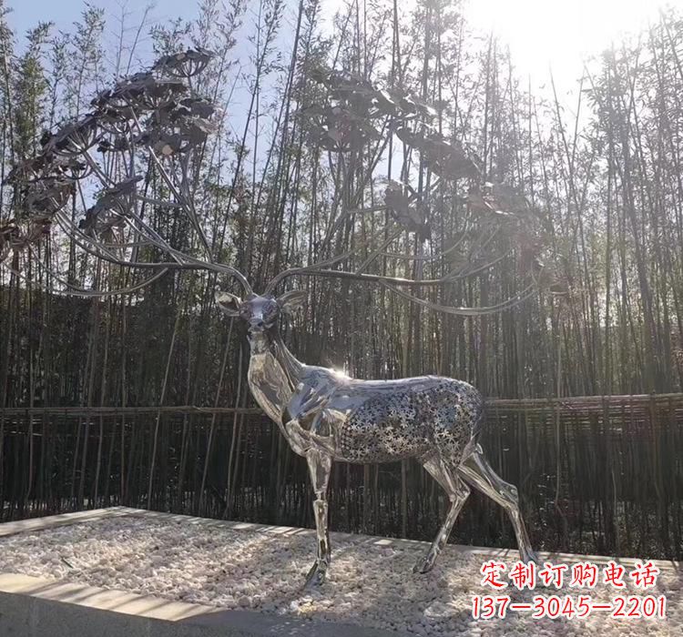 廊坊不锈钢动物雕塑精美的艺术作品