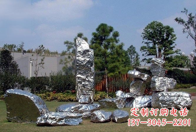 廊坊美丽的太湖石雕塑