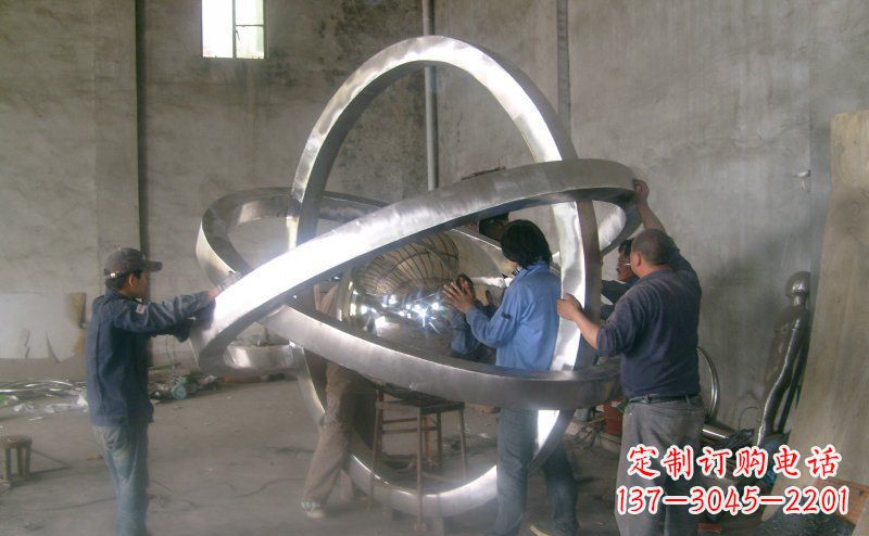 廊坊不锈钢圆环雕塑——艺术之美