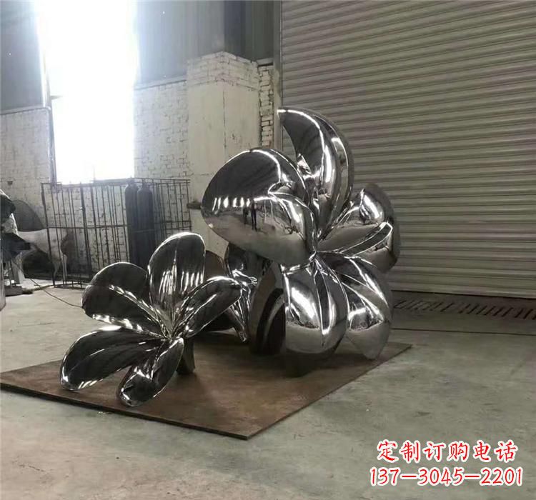 廊坊不锈钢植物镜面荷花雕塑——艺术的精美结晶