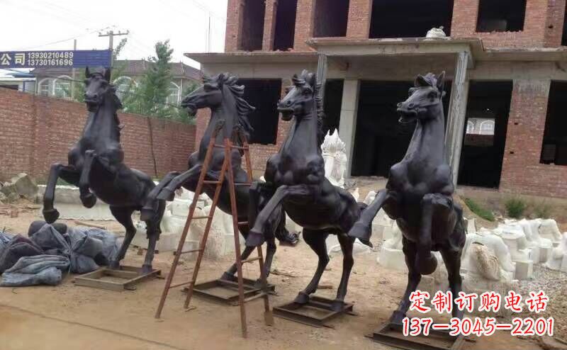 廊坊马雕塑积极而具有历史意义的艺术